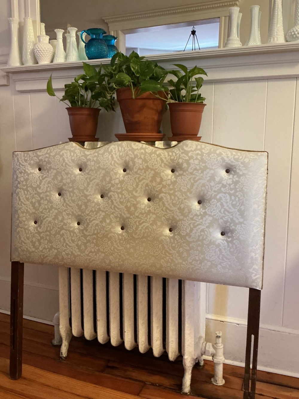 💎 Rare Vintage Dreshner 1977 Vinyl Headboard